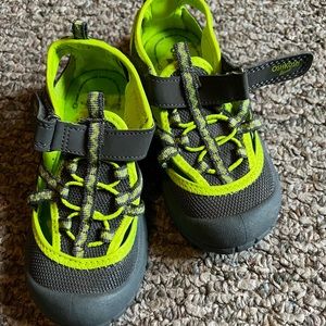 OshKosh boys water shoes size 12.